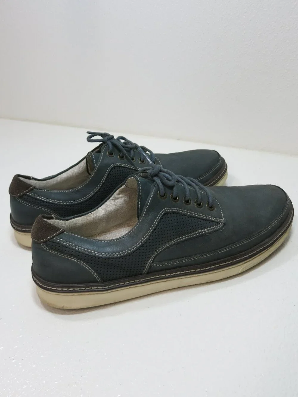 Bass Pasadena Suede Leather Rubber Sole Comfort Dress Oxfords Men's Footwear 9.5